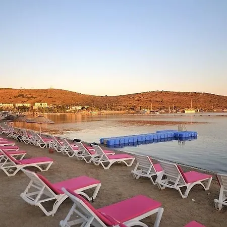 Ladonia Del Mare 3*